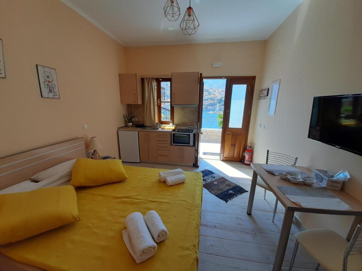 Kleanthi And Kostas Studios Symi Exterior foto